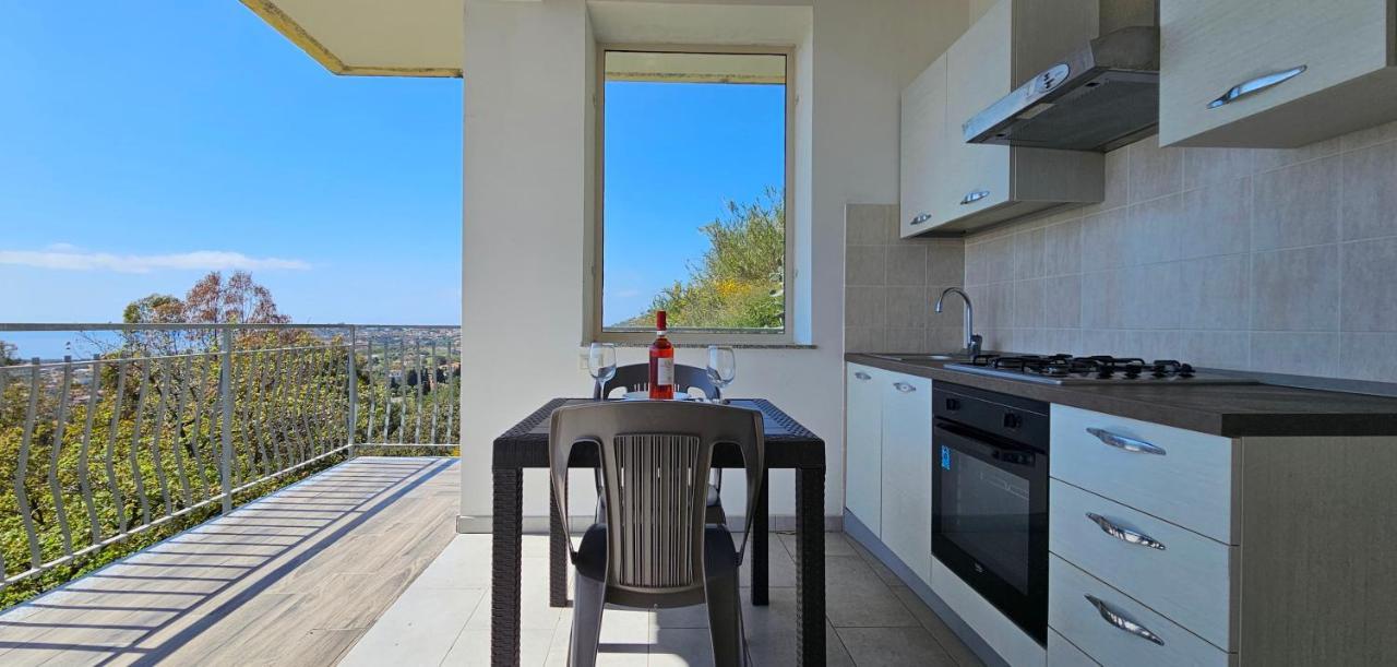 Naturamare Apartments - Piscina Idromassaggio Con Vista Mare Aperta Fino Alle Ore 22-00 Капо-Ватикано Екстер'єр фото