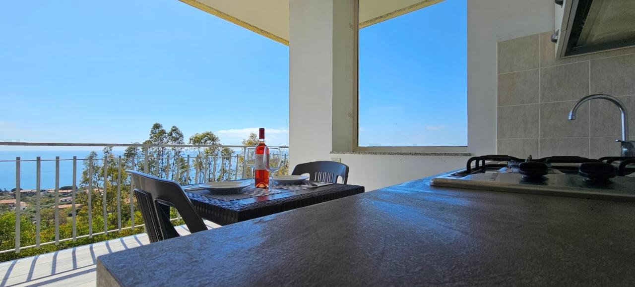 Naturamare Apartments - Piscina Idromassaggio Con Vista Mare Aperta Fino Alle Ore 22-00 Капо-Ватикано Екстер'єр фото