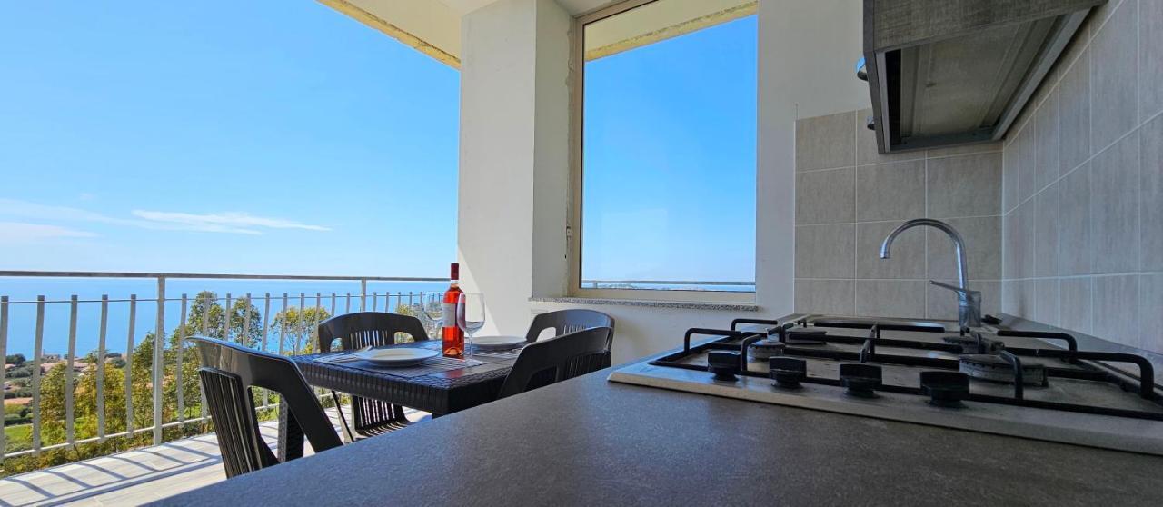 Naturamare Apartments - Piscina Idromassaggio Con Vista Mare Aperta Fino Alle Ore 22-00 Капо-Ватикано Екстер'єр фото
