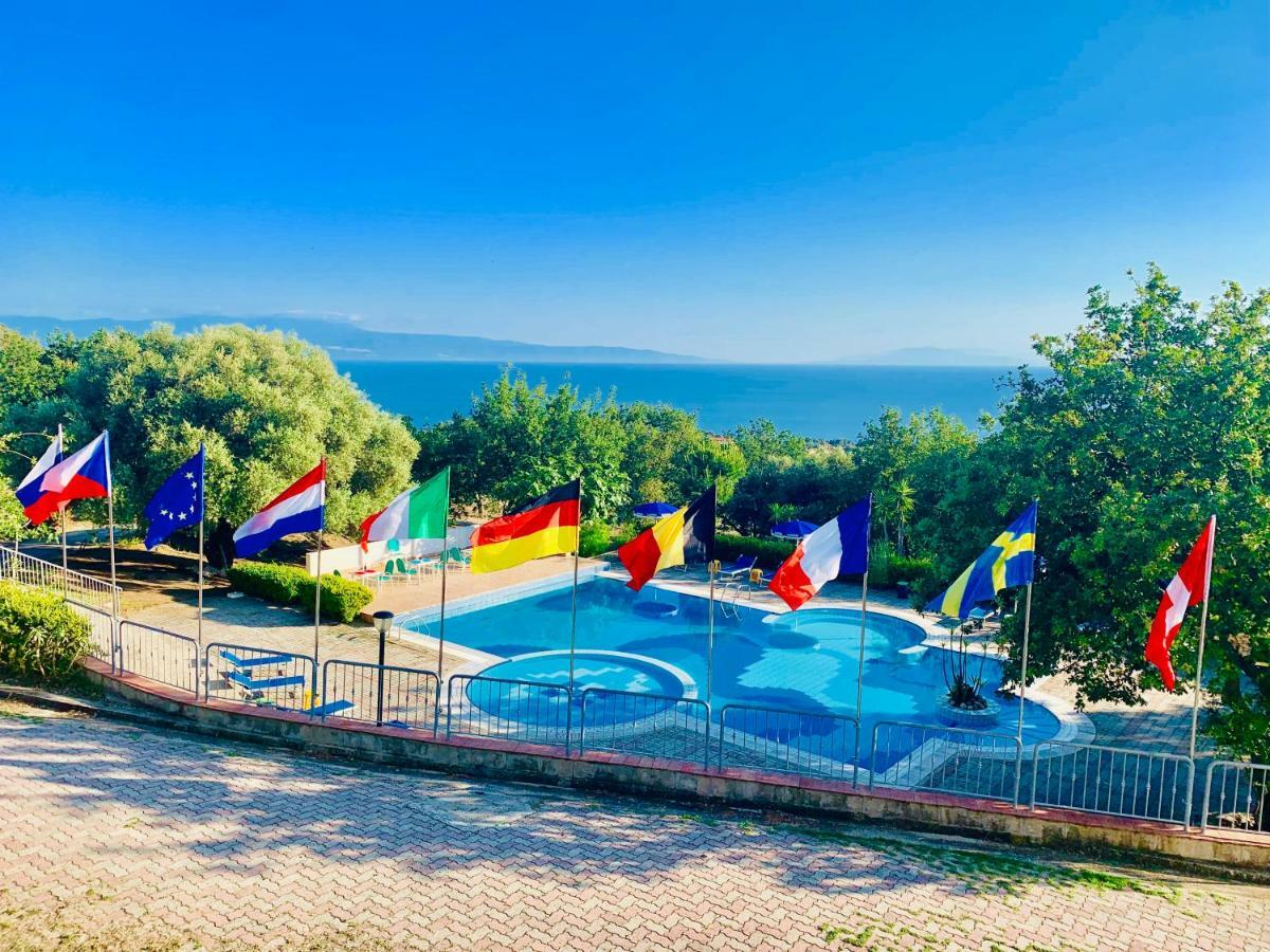 Naturamare Apartments - Piscina Idromassaggio Con Vista Mare Aperta Fino Alle Ore 22-00 Капо-Ватикано Екстер'єр фото